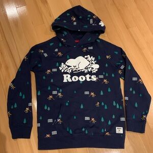 VEUC/Like New Roots Winter Hockey Themed Kanga Hoodie Boys - size XXL (13/14)
